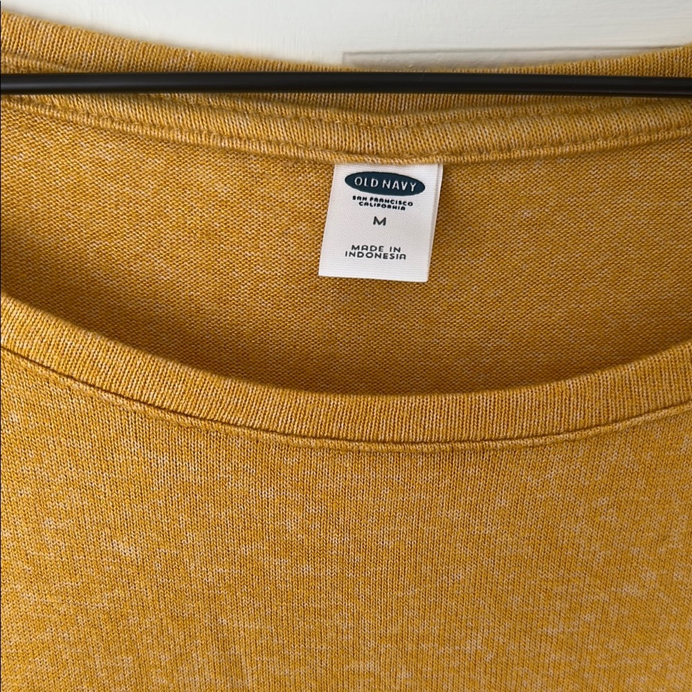 Old Navy Mustard Yellow Long Sleeve Top - Picture 2 of 2